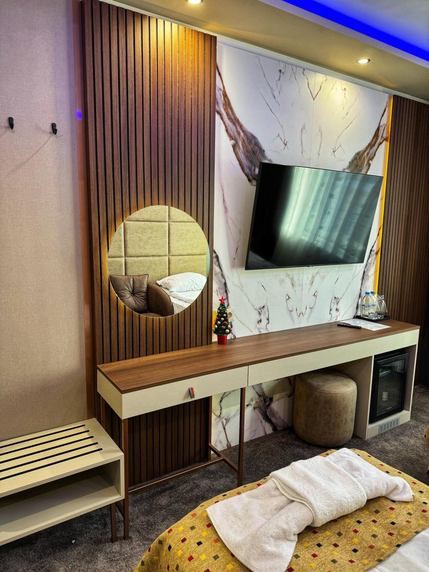 Hotel Diamant Dospat Esterno foto